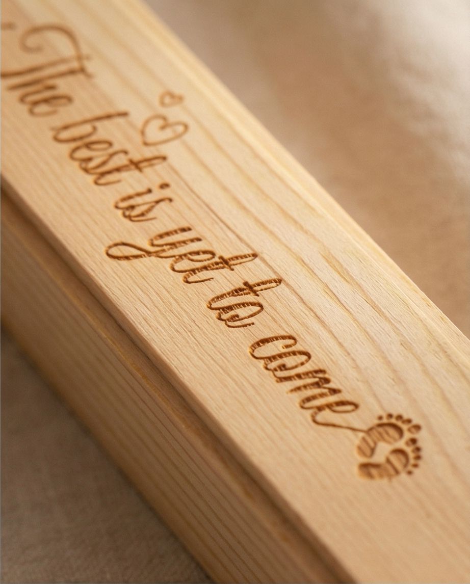 Cofre en madera "Umbilical cord"