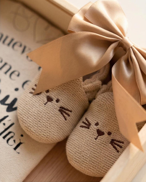 Anuncio abuelita "Tote Bag + zapatos"